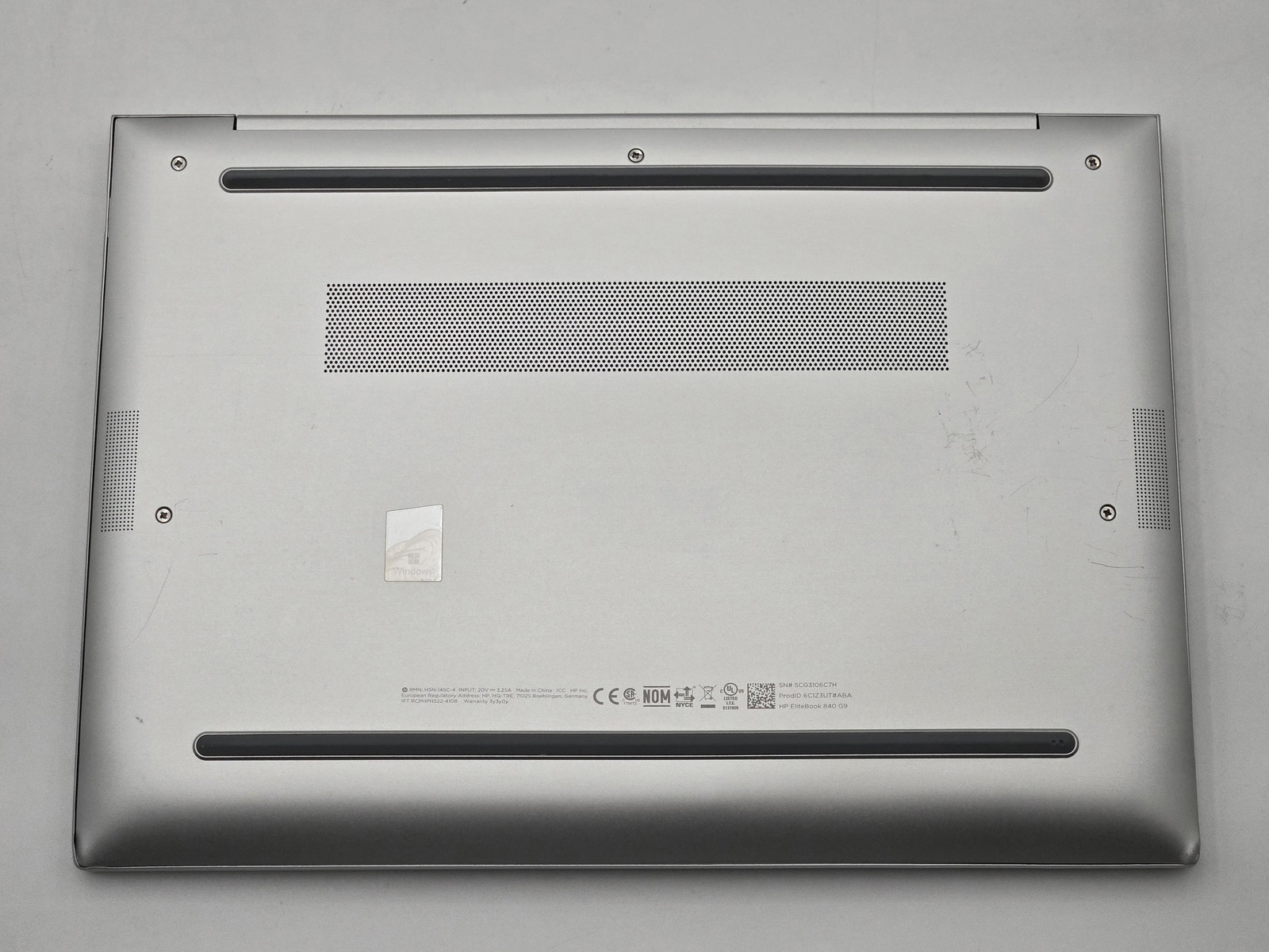 HP EliteBook 840 G9 14 Core i7-1255U 16GB 512GB SSD Windows 11 Grade D