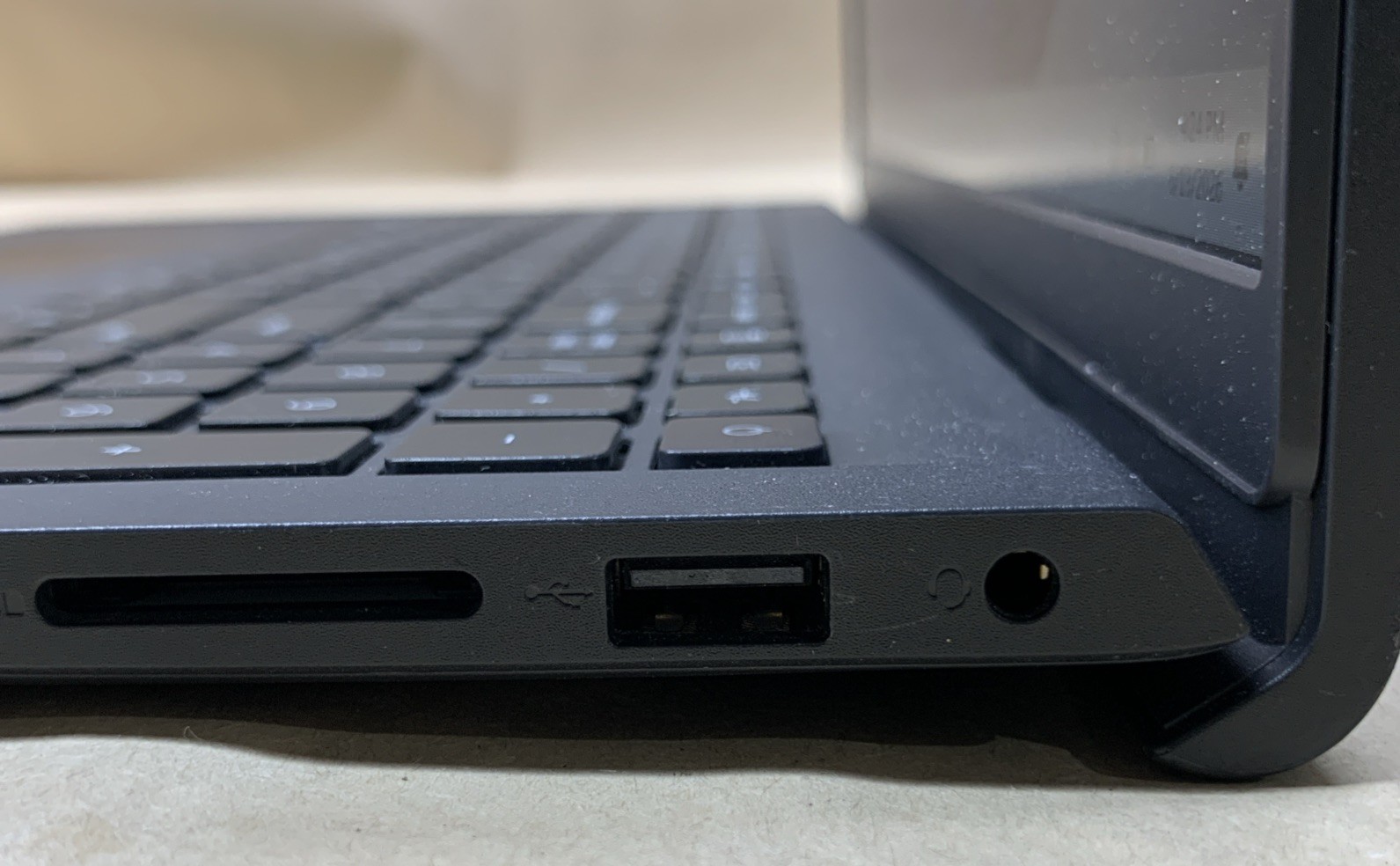 Dell Inspiron 15 3511 i5-1135G7@2.4GHz, 12GB RAM, 500GB SSD, W11P