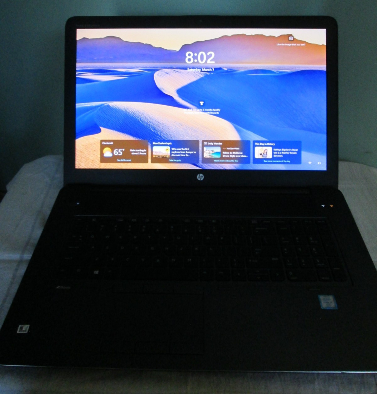 HP Zbook 17 gen 3 🌈DREAMCOLOR🌈 i7-6820HQ 32GB RAM 240GB SSD works great!