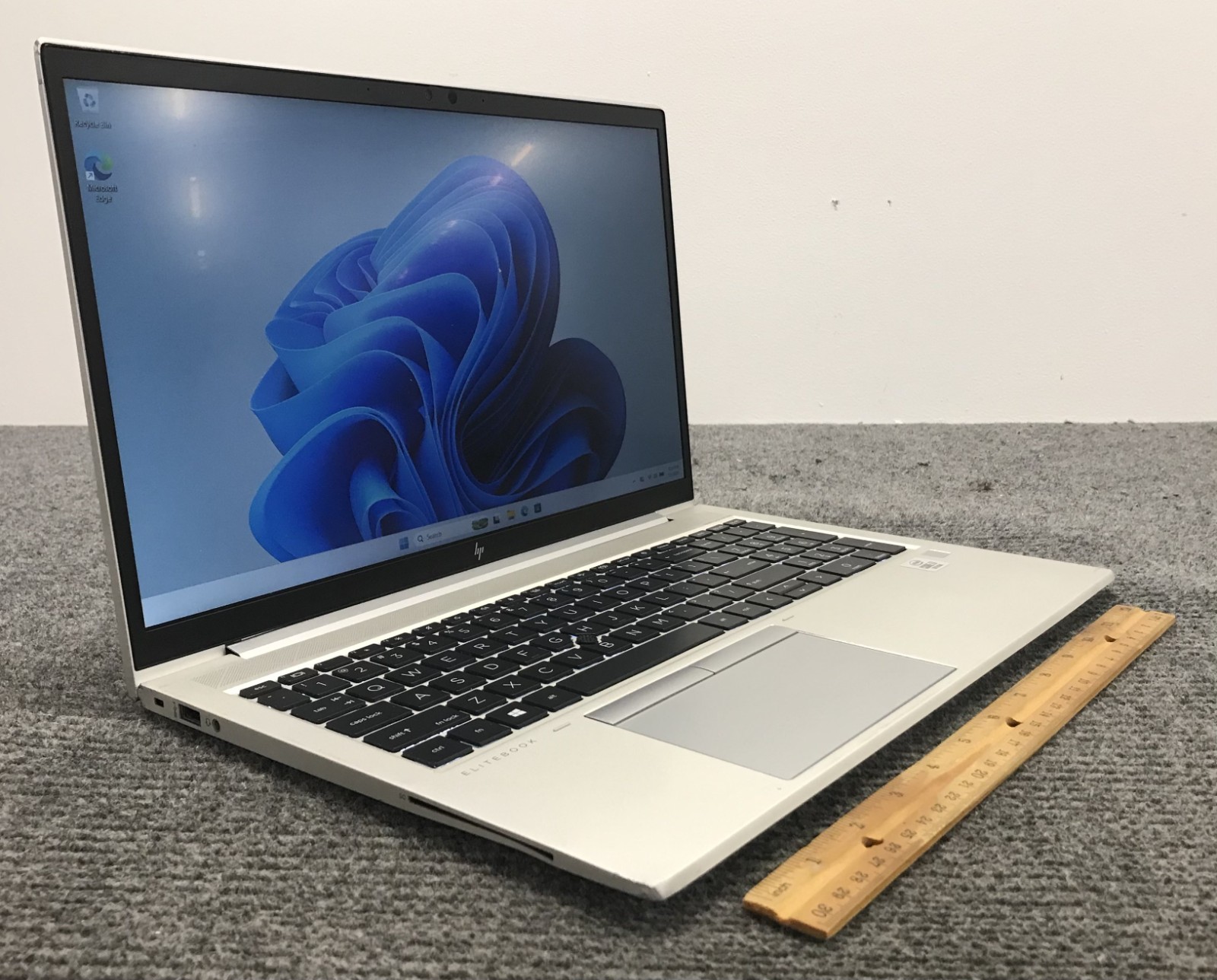 HP EliteBook 850 G7 15.6″ Laptop i7-10510U 16GB RAM 512GB NVMe