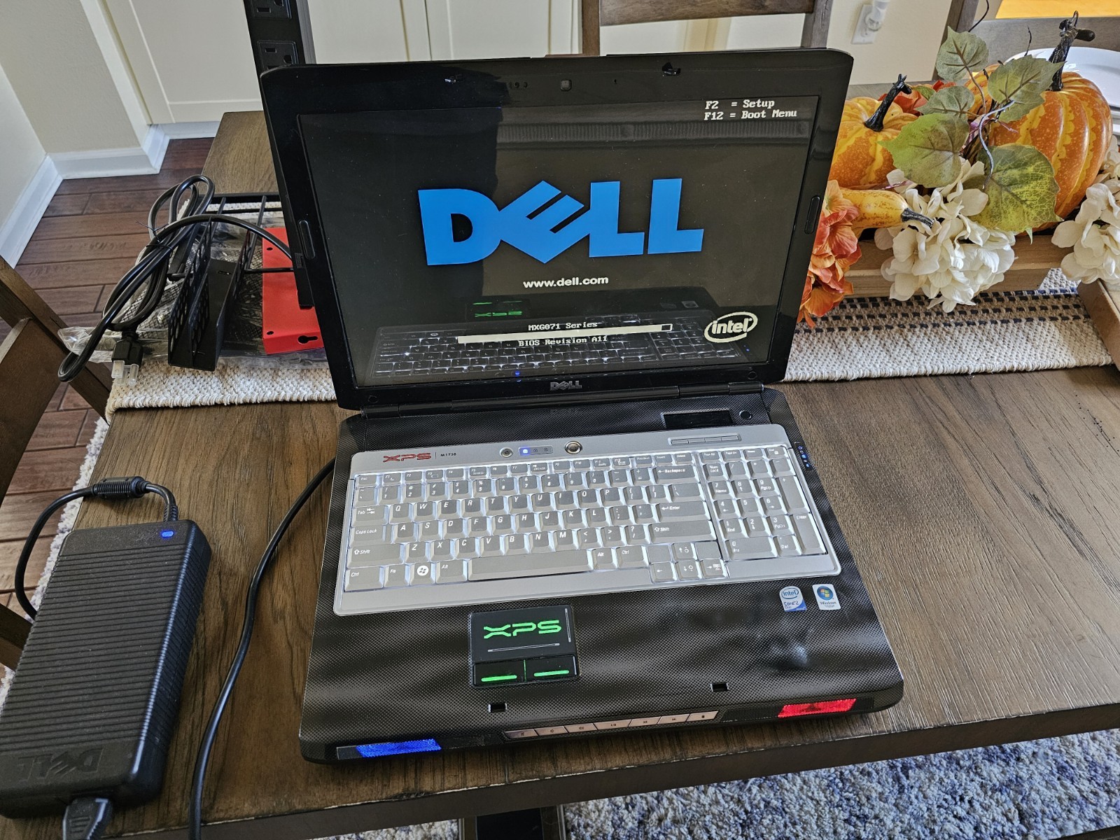 Dell XPS M1730 Gaming Laptop and Accessories