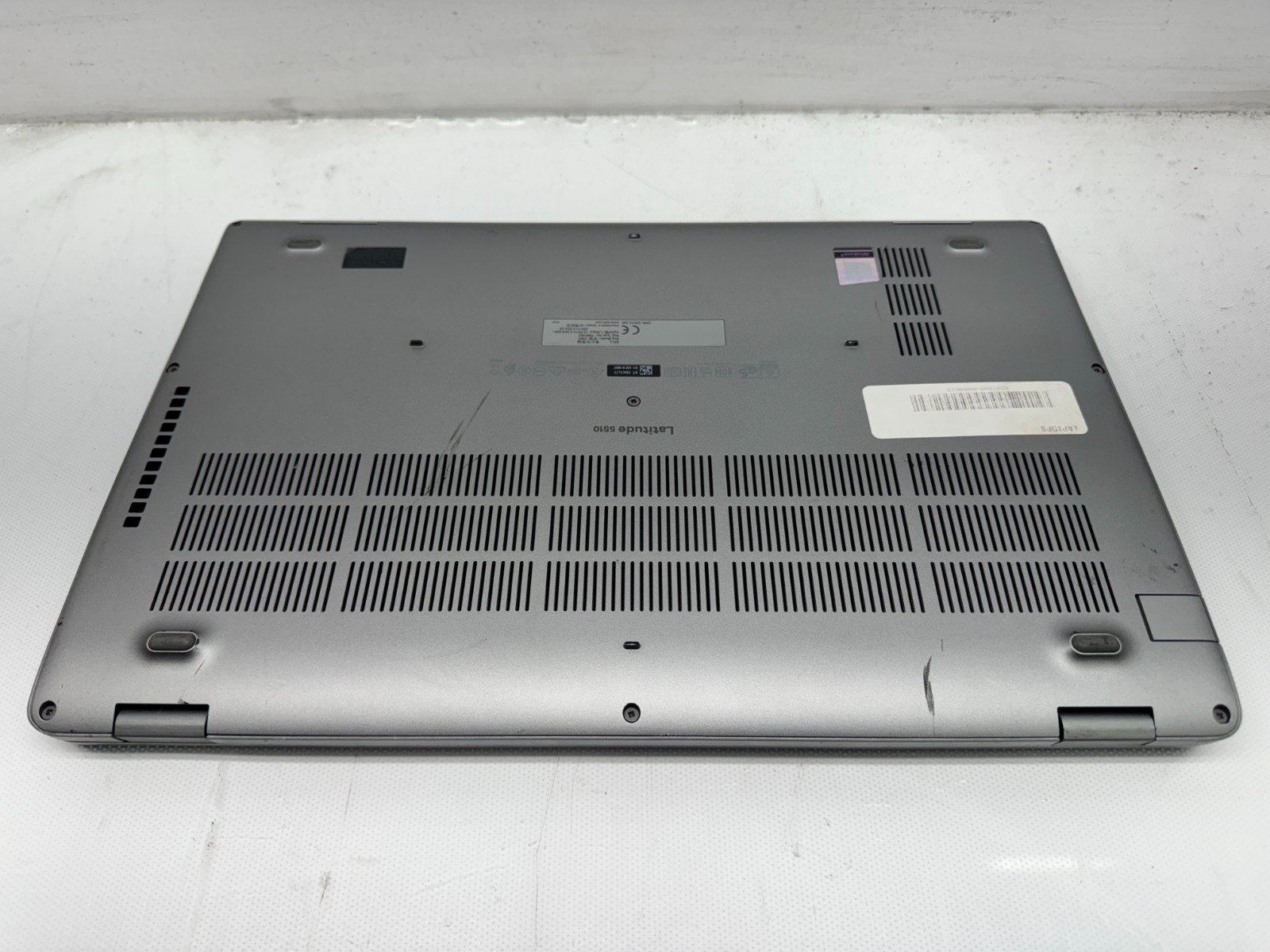 Dell Latitude 5510 1366 x 768 i5-10310U@1.7GHz 16GB 256GB Win11 *READ*