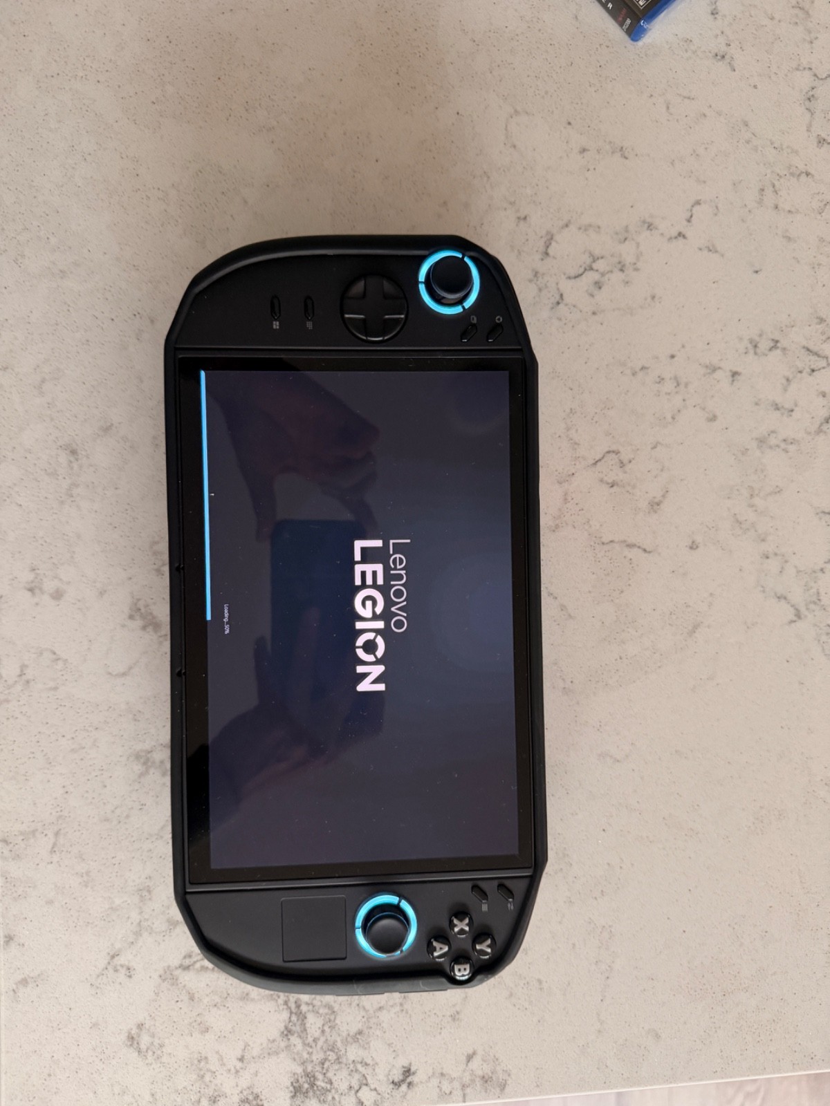 Lenovo Legion Go 2 – AMD Ryzen Z2 Extreme Z2E, 32GB, 4TB. Perfect Condition.