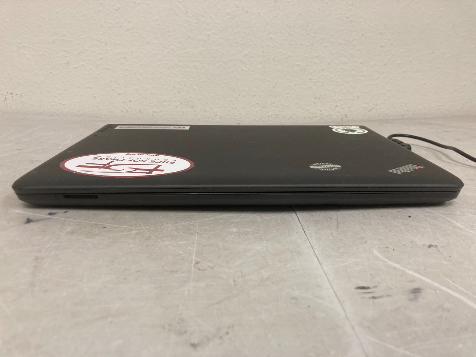 Lenovo ThinkPad E550 15″ Laptop Intel Core – Boots, Battery Error