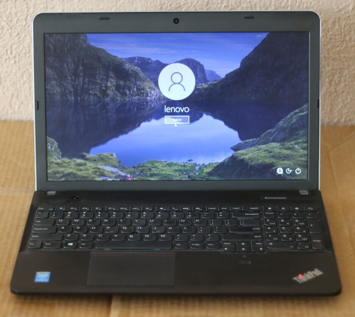 Lenovo ThinkPad E540 15.6″ Laptop | i5 4th Gen | 8GB RAM | 320GB HD | Read Desc