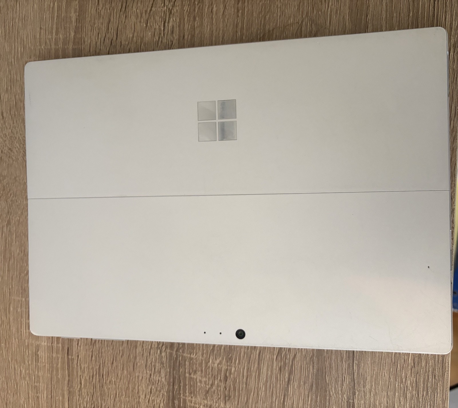 Microsoft Surface Pro 6 1796 i5-7300 2.6GHz 8GB RAM 256GB SSD Windows 10 Pro