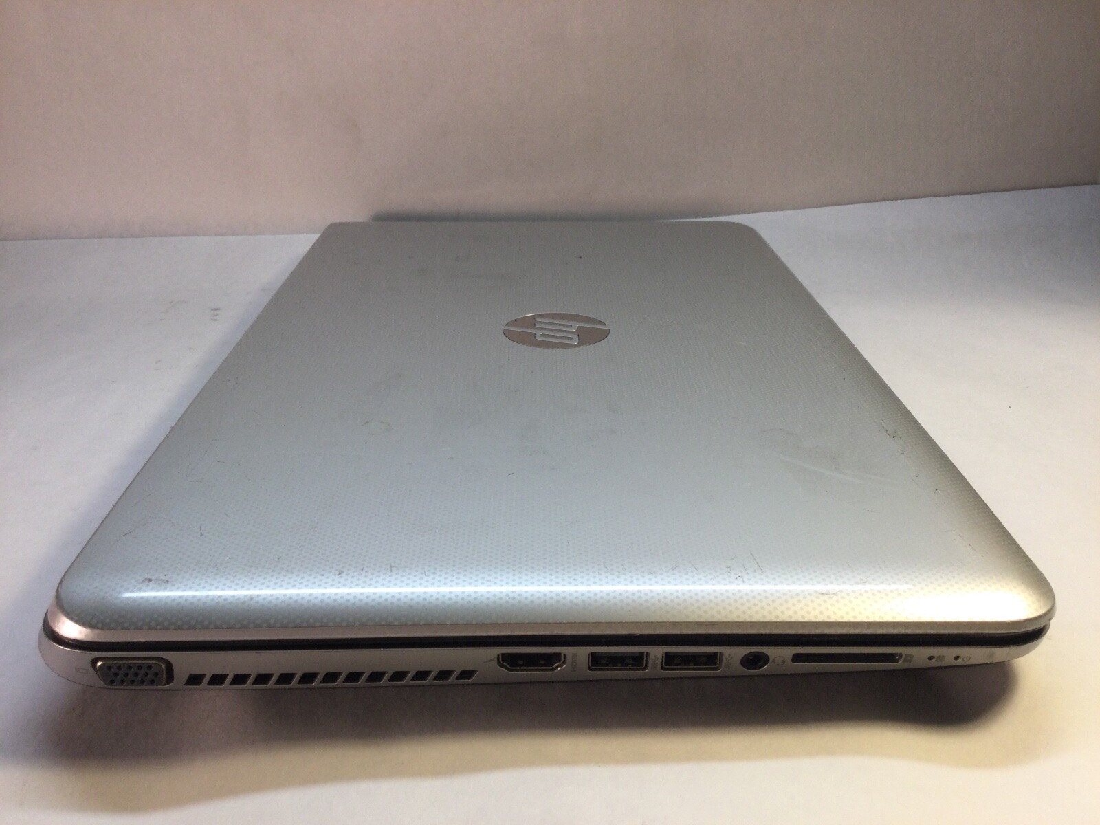 HP Pavilion 15-E028US 15″ Laptop AMD A6-530M APU Radeon- BOOTS TO BIOS-MZ