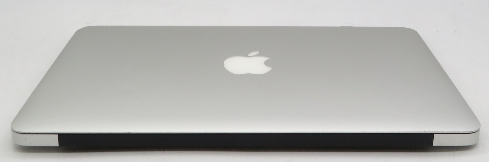 2013 MacBook Air 11″ A1465 i5-4250U @ 1.3 GHz 4GB RAM 128GB SSD macOS X