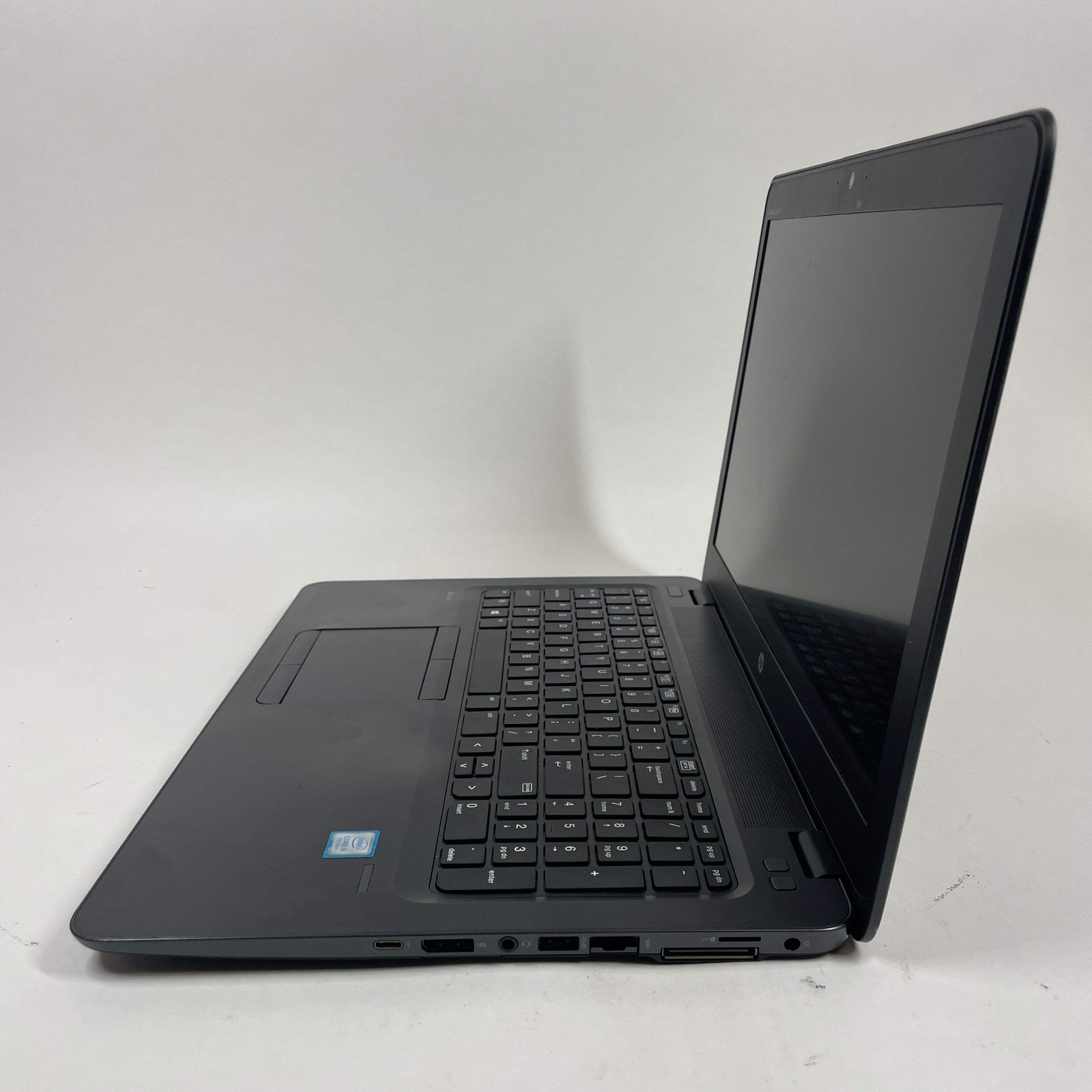 HP ZBook 15U G4 15.6″ i5-7200U 2.5GHz 8GB RAM 512GB SSD