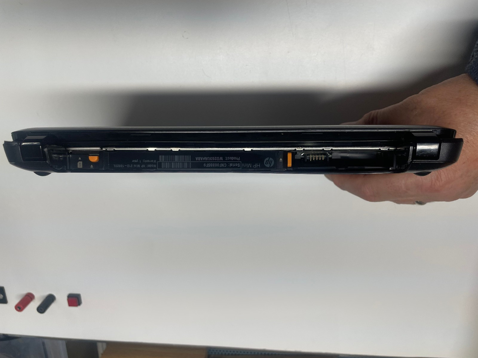 HP MINI 210-1032CL