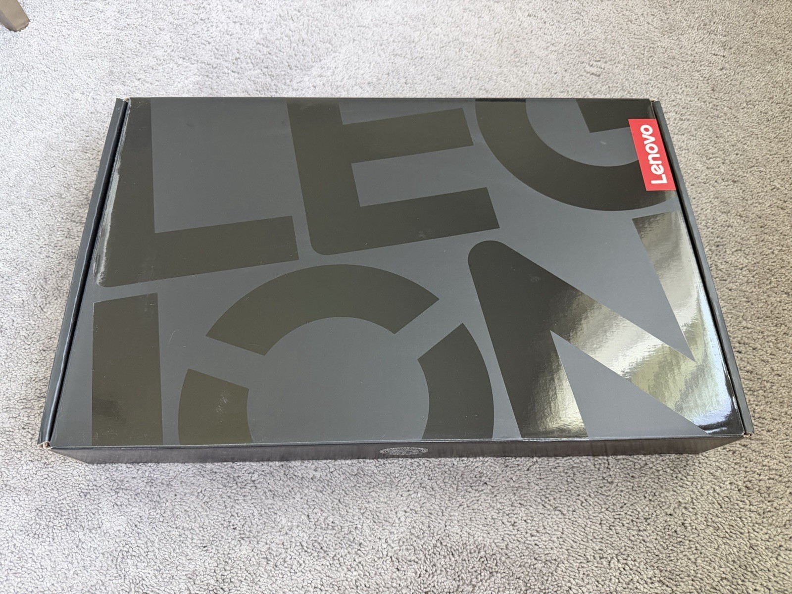 Lenovo Legion Pro 7i 16″ OLED 240Hz RTX 5090 Intel Ultra Core 9 32GB RAM 1TB SSD