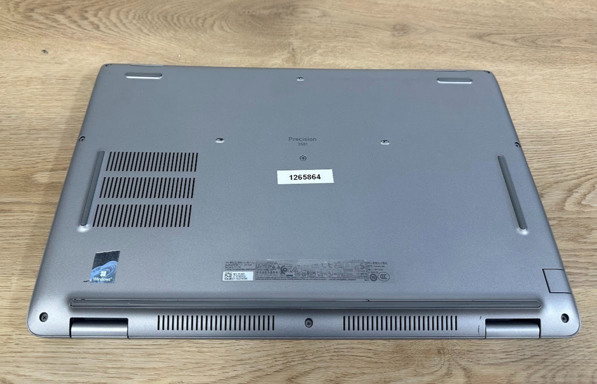 Dell Precision 3581, Core i9 13900H, 16GB DDR5 NVIDIA RTX A2000, 512GB SSD, 2023