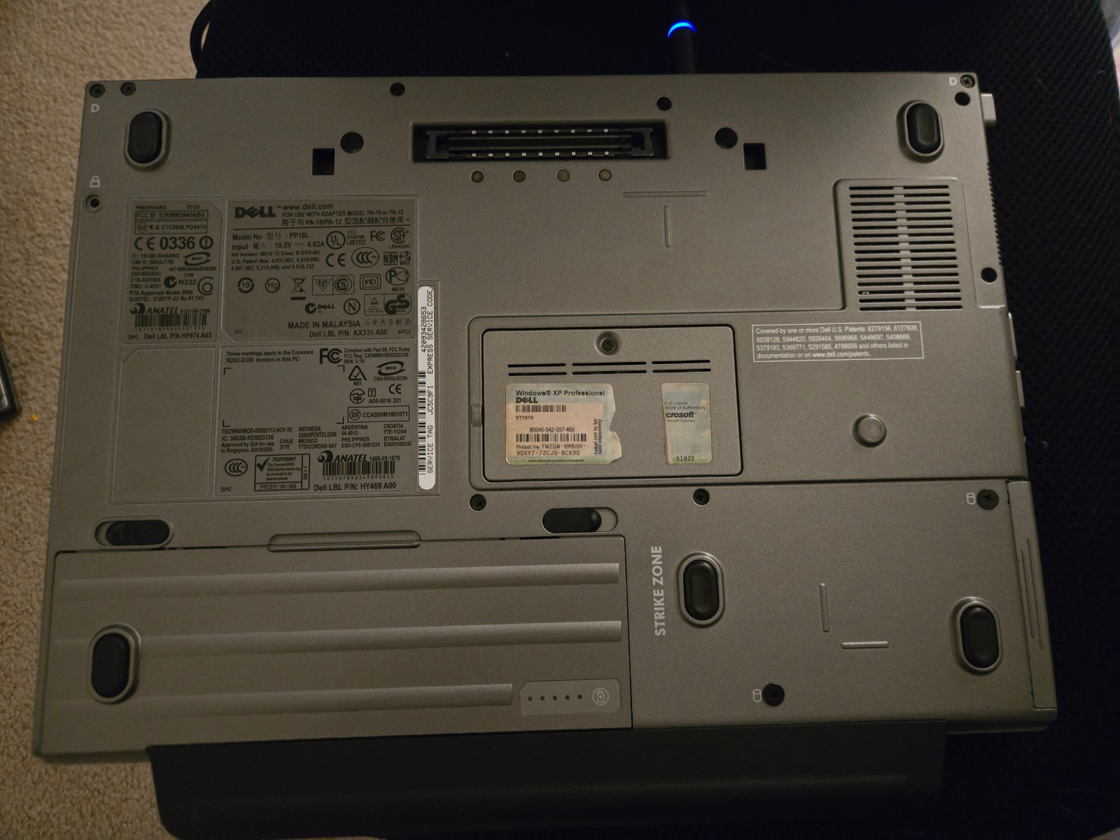 Dell Precision M2300: C2D T7250, 4GB RAM, WXGA+, WinXP Pro SP3, 320GB HDD