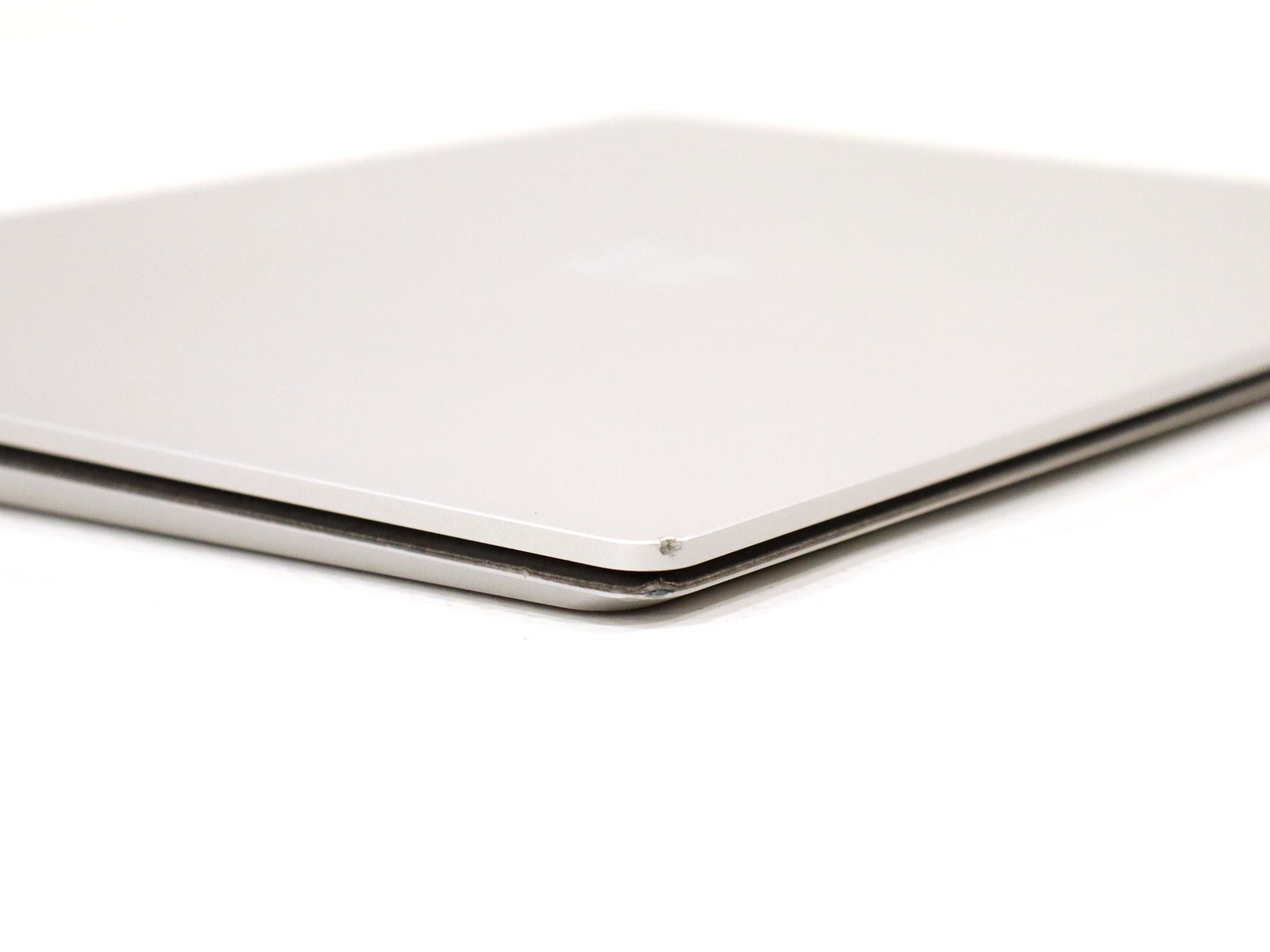 Microsoft Surface Laptop 4 1958 13.5″ Touch Ryzen 5 4680U 16GB 256GB NVMe As Is