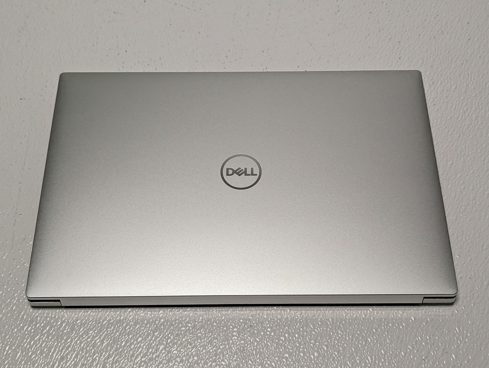 DELL XPS 15 9500 15.6″ I7-10750h 2.6GHz 32GB RAM 1TB SSD – Grade D