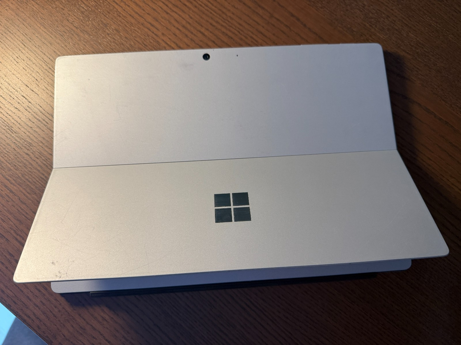 Microsoft Surface Pro 7+Plus – Intel i7-1165G7 – 16GB RAM 256GB SSD – 1960 Win11