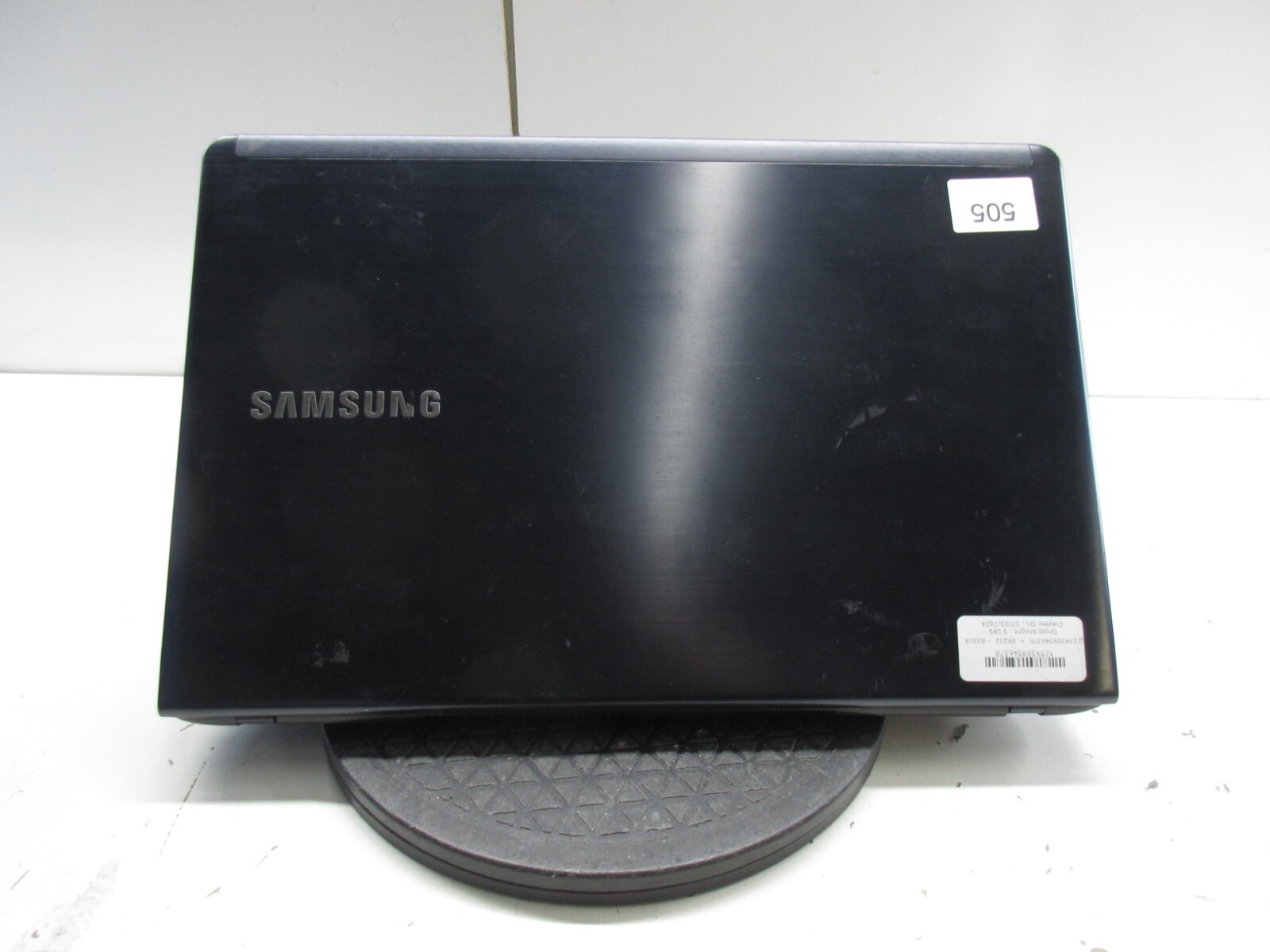 Samsung NP470R5E Intel Core i7-3537u 2GB NO HDD No Batt READ