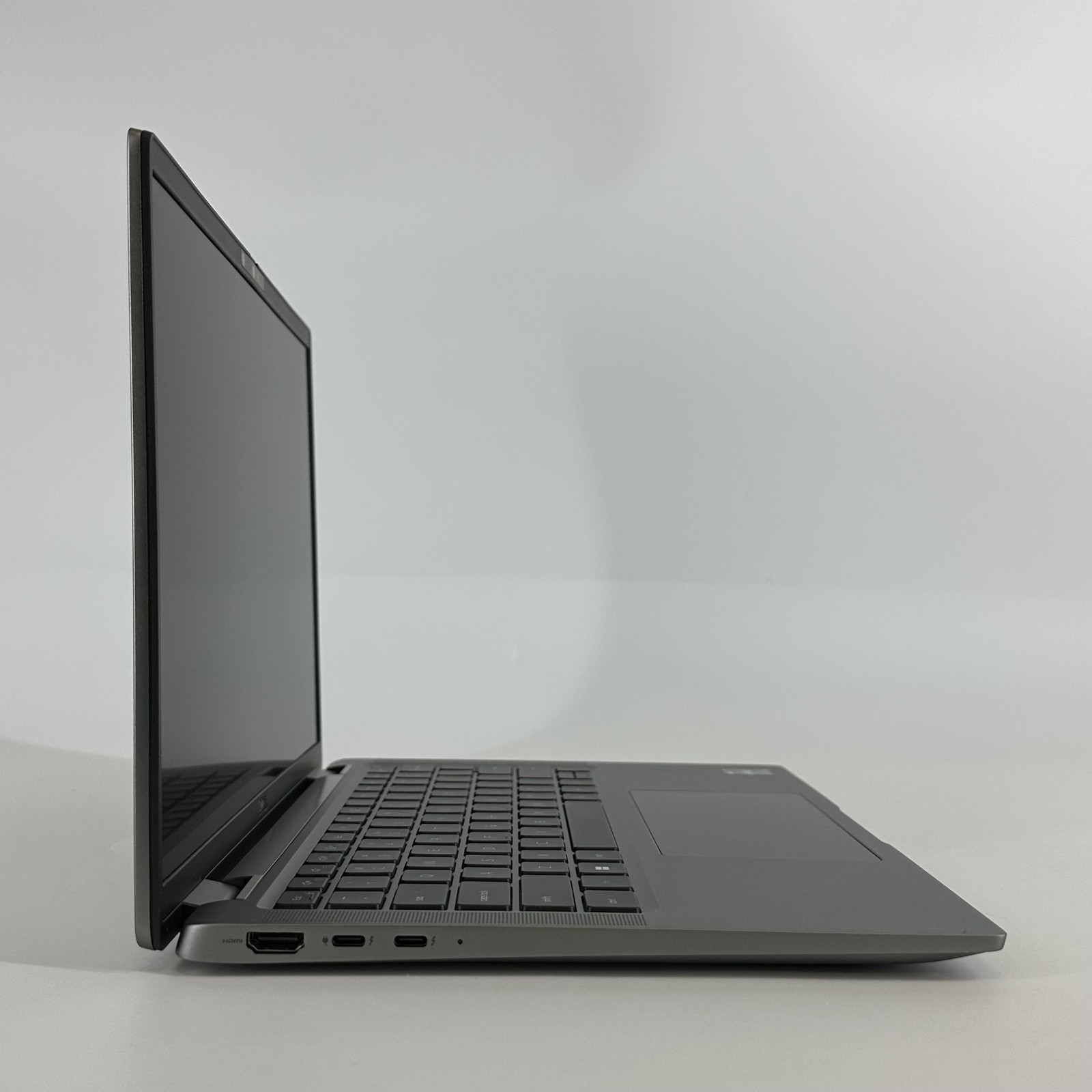 Dell Latitude 7440 14 Gray QHD+ TOUCH 1.9GHz i7-1370P 32GB 256GB SSD GOOD – BENT