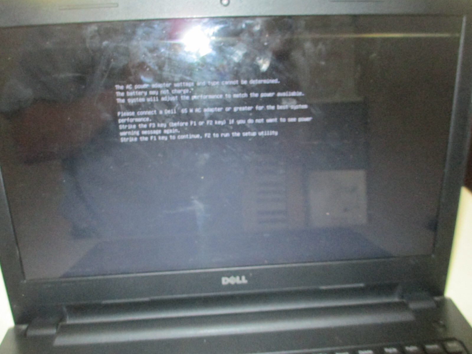 Dell Inspiron 3542 15.6″ Intel Pentium I3 4030U 1.9GHz 4GB Ram NO HDD, NO OS