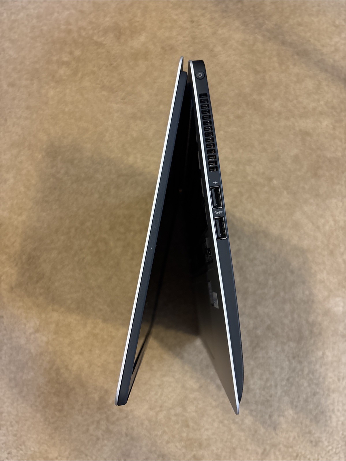 SONY VAIO VJZ131A11L i7-6567U 3.30GHz 8GB RAM 256GB SSD WIN 11