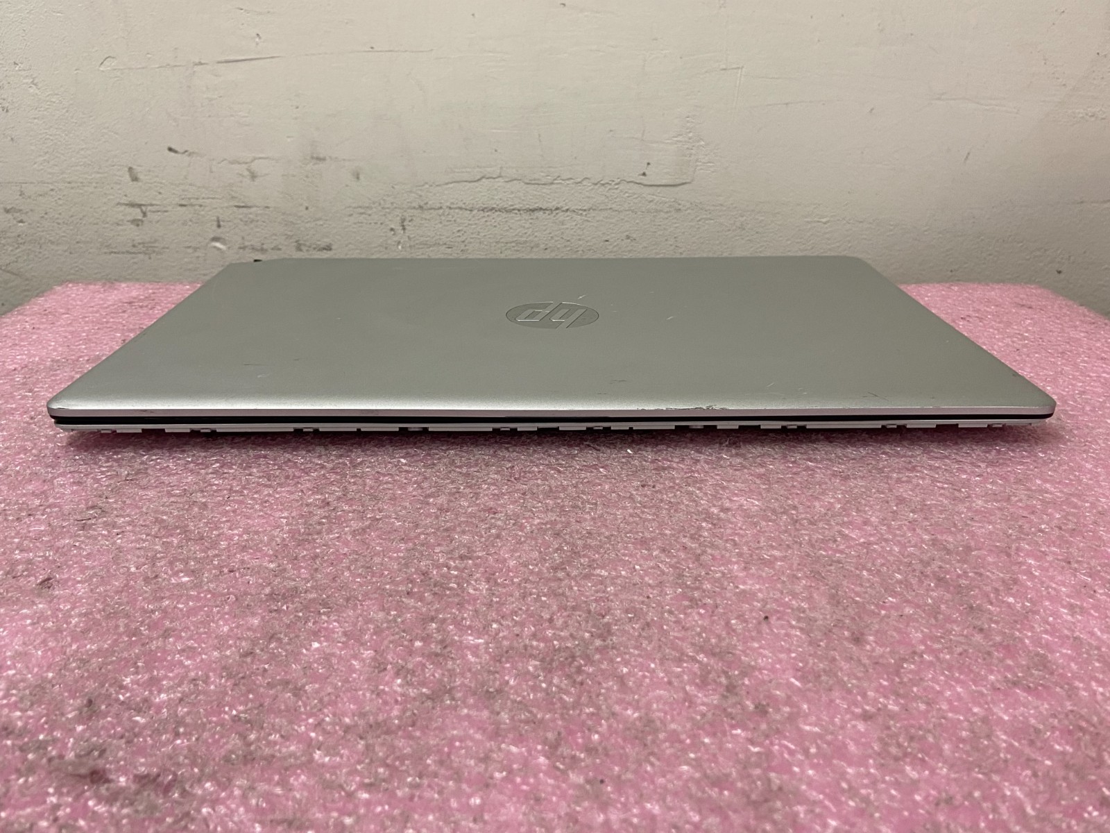 HP 17T i5-11th Gen or Higher *AS IS/Power On Only/Read* | LP495