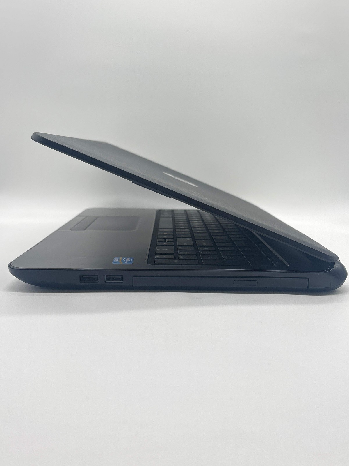 HP 250 G3 15.6″ i3-3217U 4GB RAM 500GB HDD – For Parts