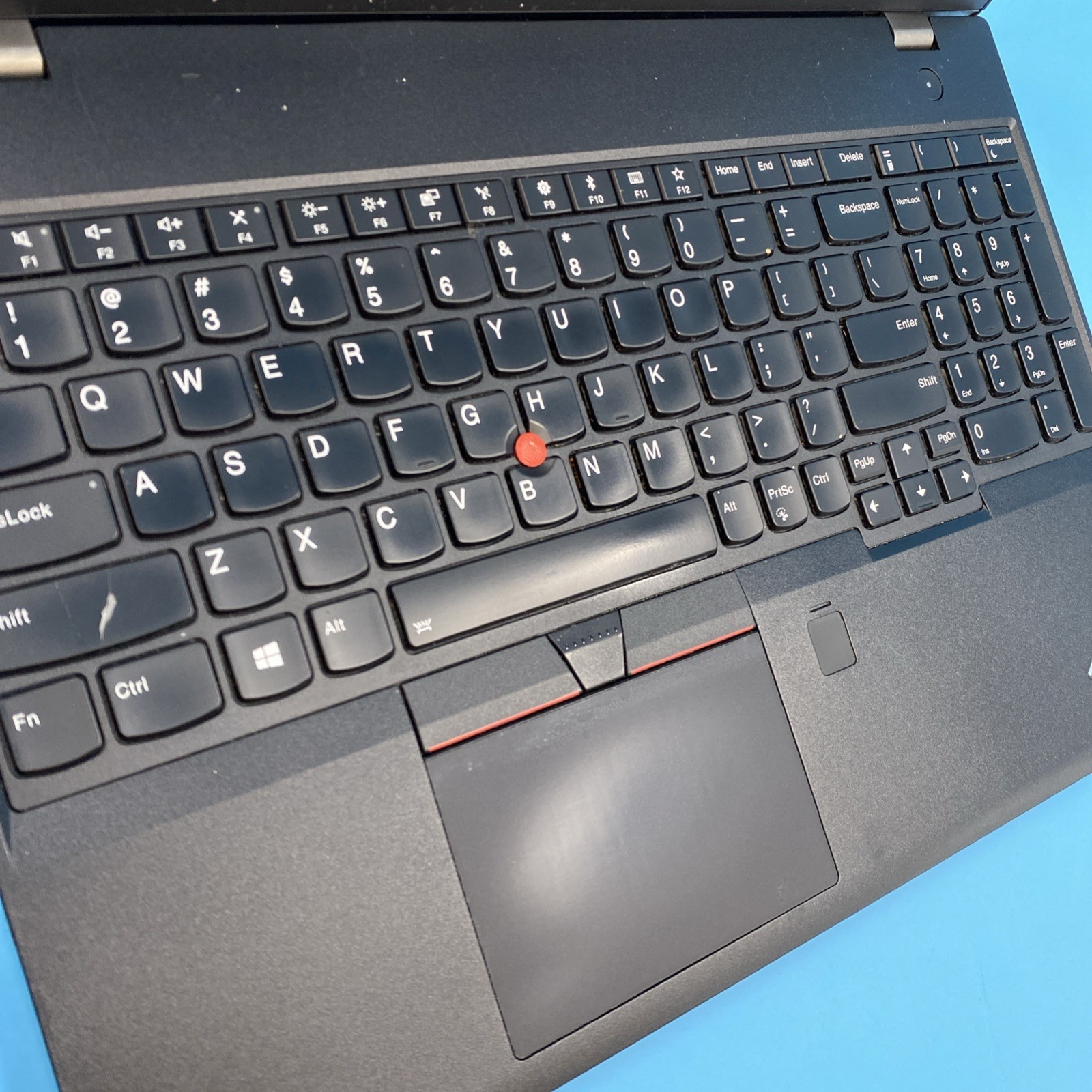 (LOT OF 14) Lenovo Laptops | i7 7th Gen | 8/16GB | *READ DESCRIPTION* | NO OS^