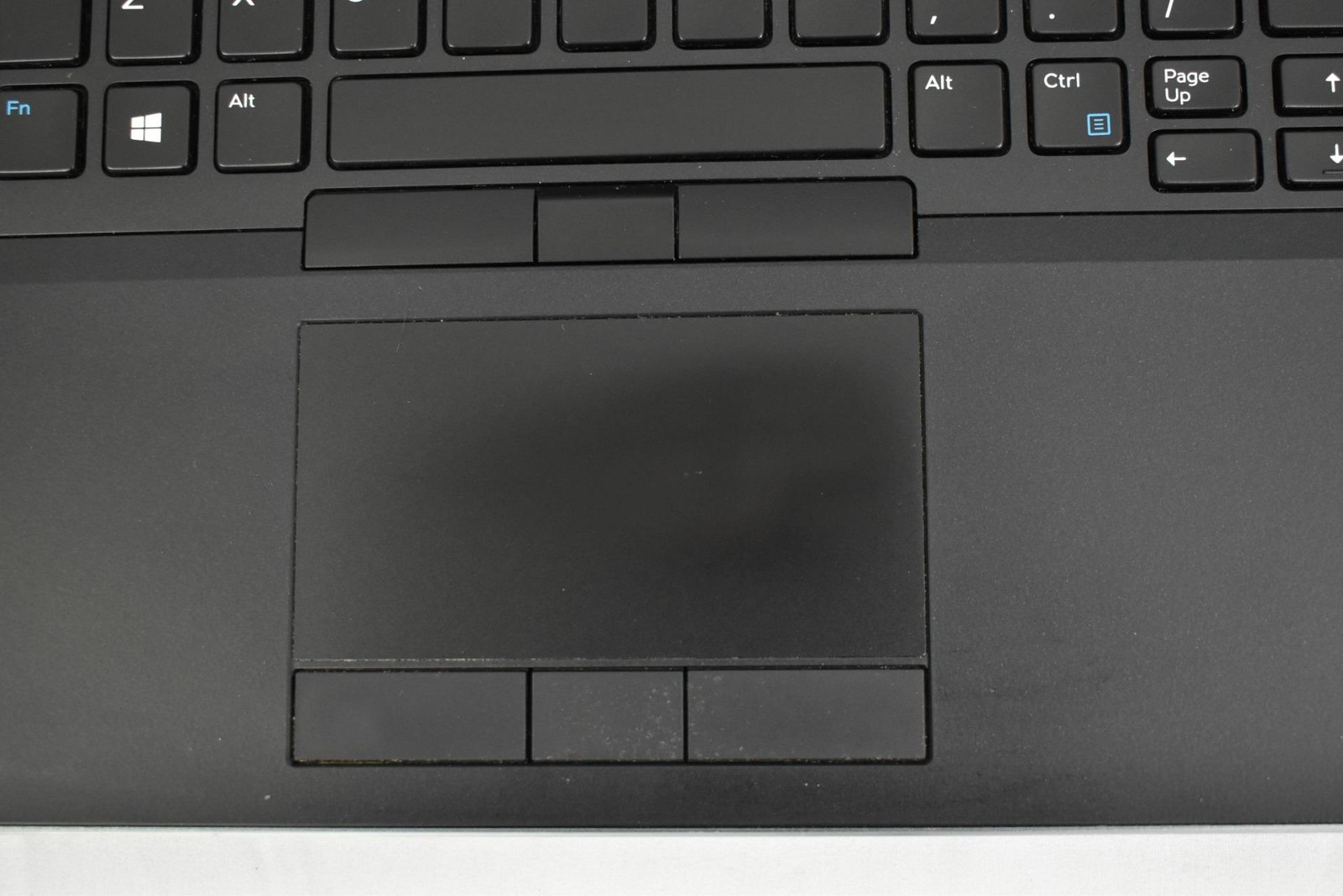 Dell Precision 7730 i7-8850H 2.6GHz 32GB 256GB SSD No OS 17.3″ Quadro P3200