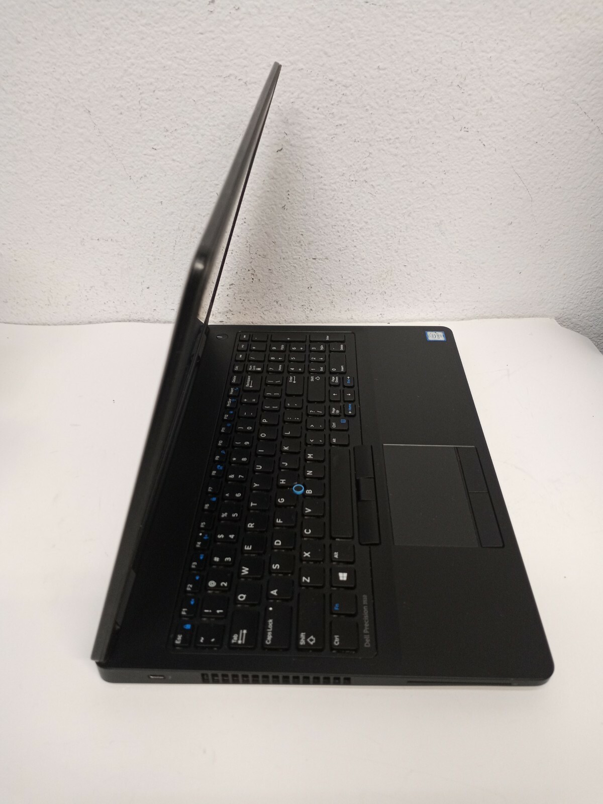 Dell Precision 3510 Laptop 15.6″ Intel Core i7-6700HQ 2.6GHz 8GB 256GB SSD Win10