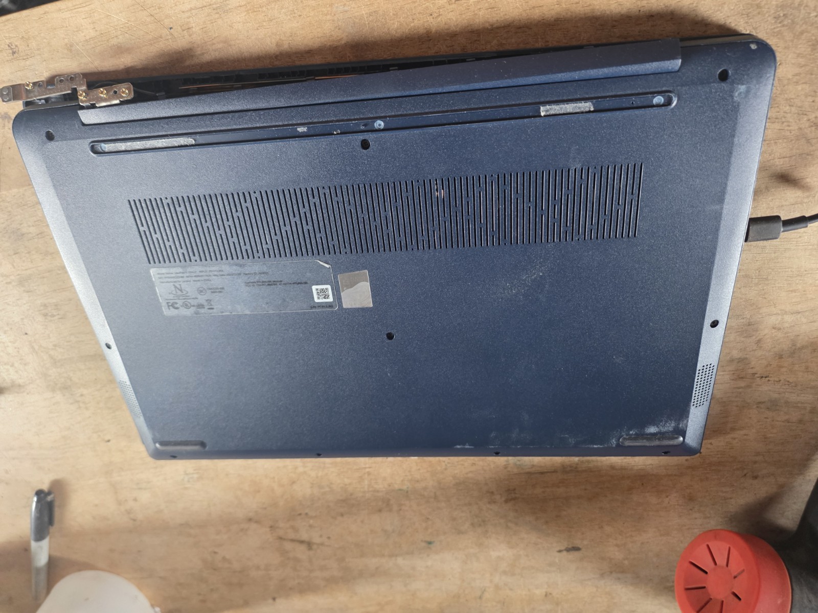 Lenovo IdeaPad 1 15IAU7 i5-1235U 1.3GHz 12Gb 512Gb SSD 1080P Touch Works Hinge