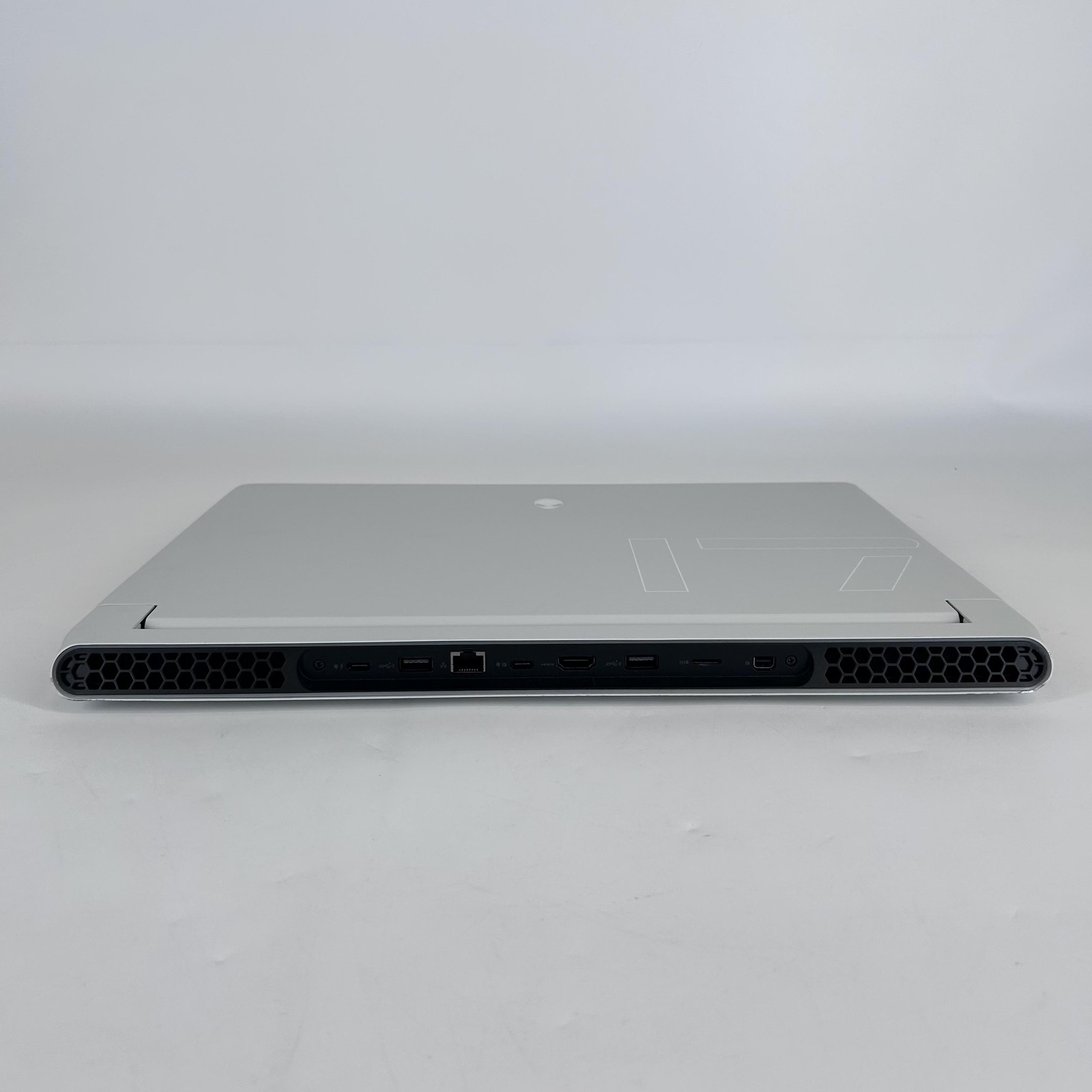 Dell Alienware X17 R1 360Hz FHD i7-11800H 2.30GHz 32GB 1TB RTX 3080 FRAME GAP