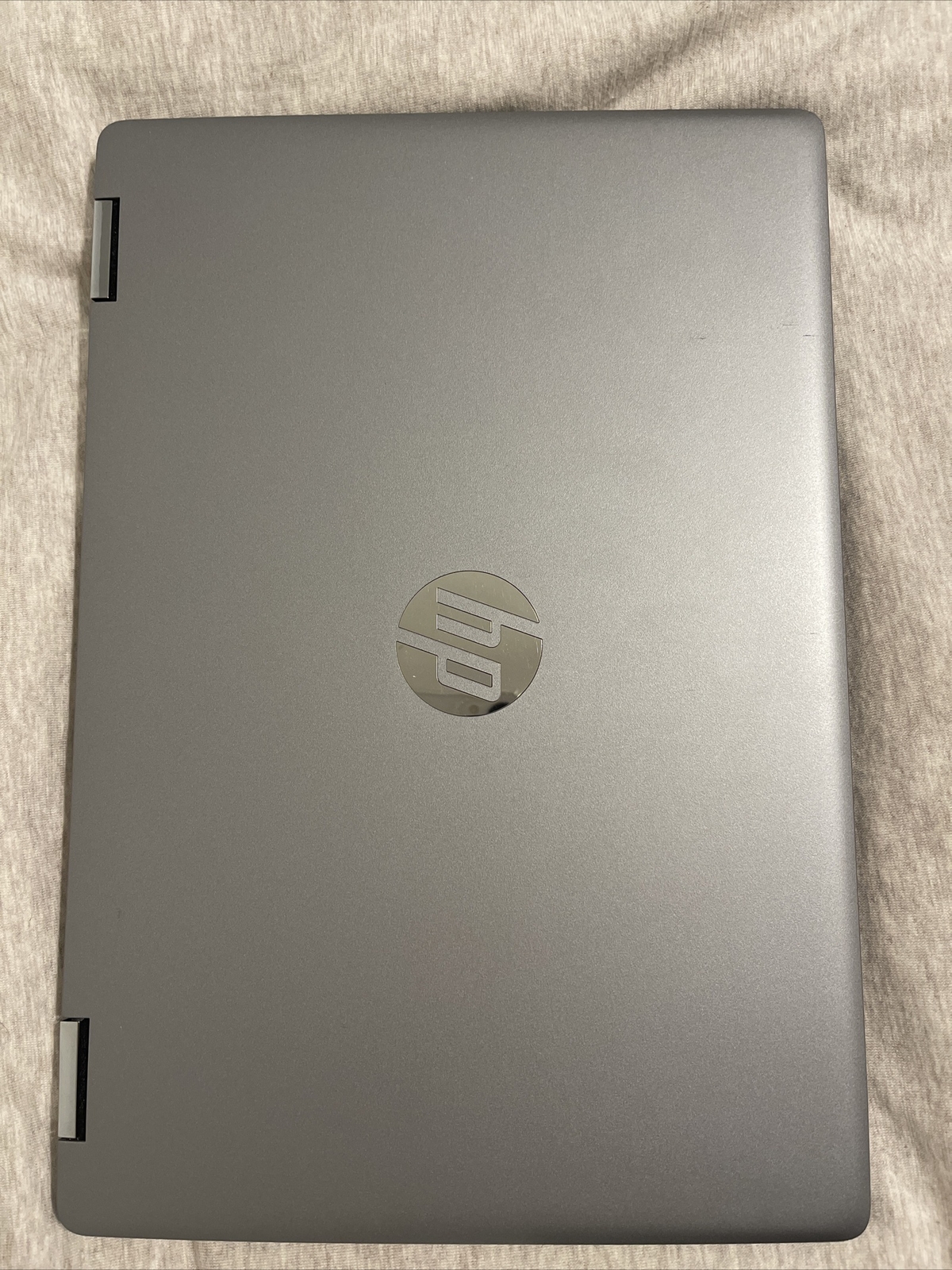 HP Pavilion x360 14t 14″ (265GB, Intel Core i5, 4.2 GHz, 16 GB) Laptop 2020