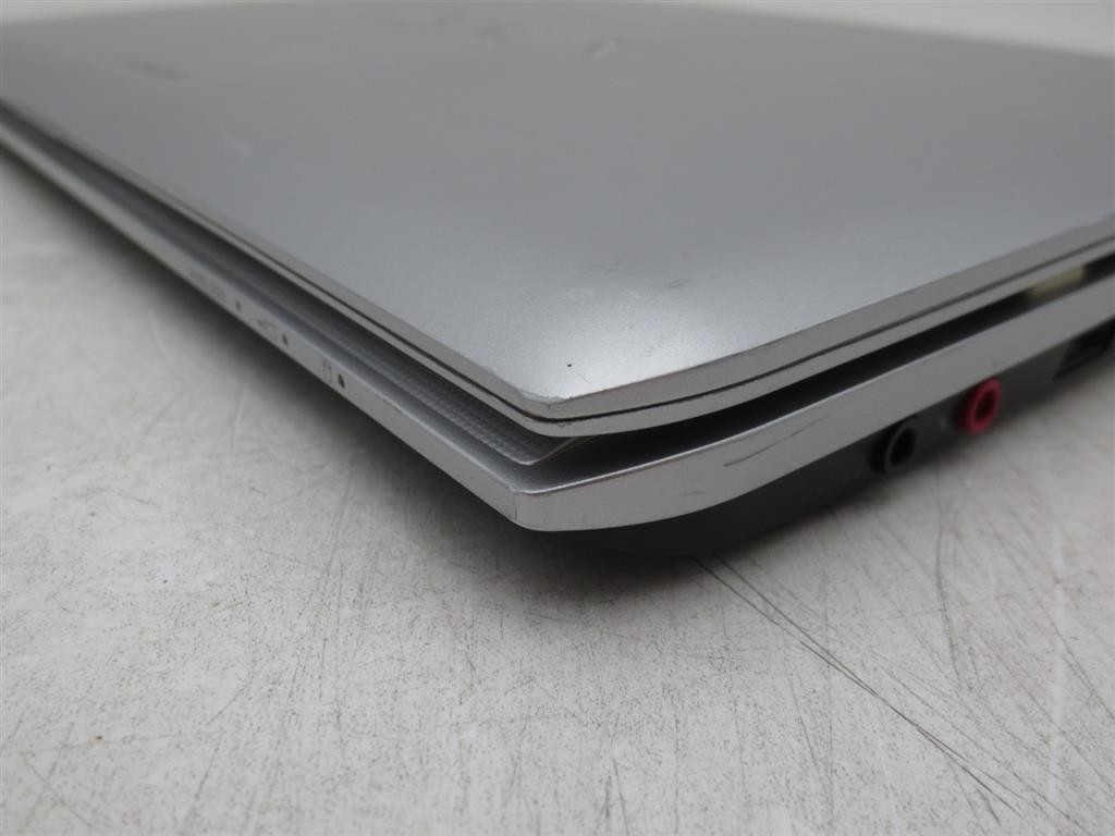 Sony VAIO VPCYB15KX AMD E-350 1.6GHz 16GB RAM 300GB SSD 11.6″