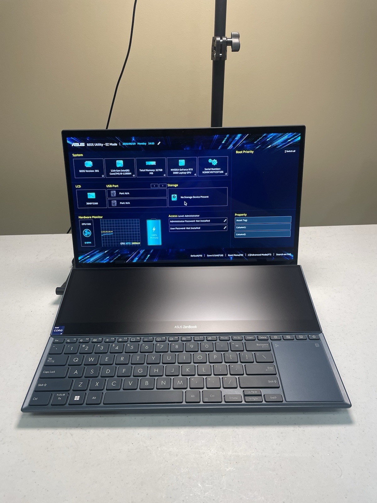 Asus ZenBook UX582H Duo i9-11900H 32GB RAM RTX3080 NO SSD For Parts or Repair