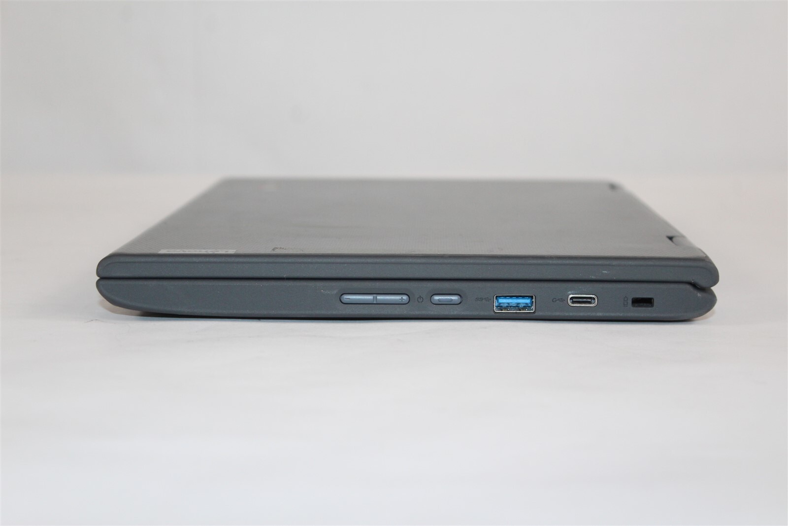 Lenovo ChromeBook 300E Gen 2 11.6″ HD Touch AMD A4-9120C 1.6GHz 4GB 32GB eMMC