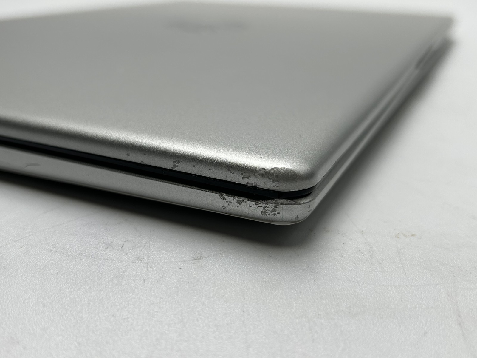 HP Laptop 15-FC0012NR|Athlon Silver 7120U|8GB RAM 256GB SSD|*READ* (L-2)