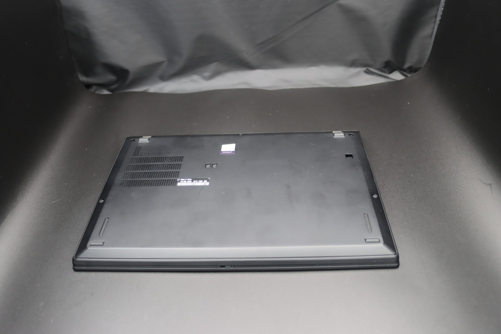 Lenovo ThinkPad X390 13.3″(256 GB SSD, Intel Core i5-8365U, 8GB RAM) Touchscreen