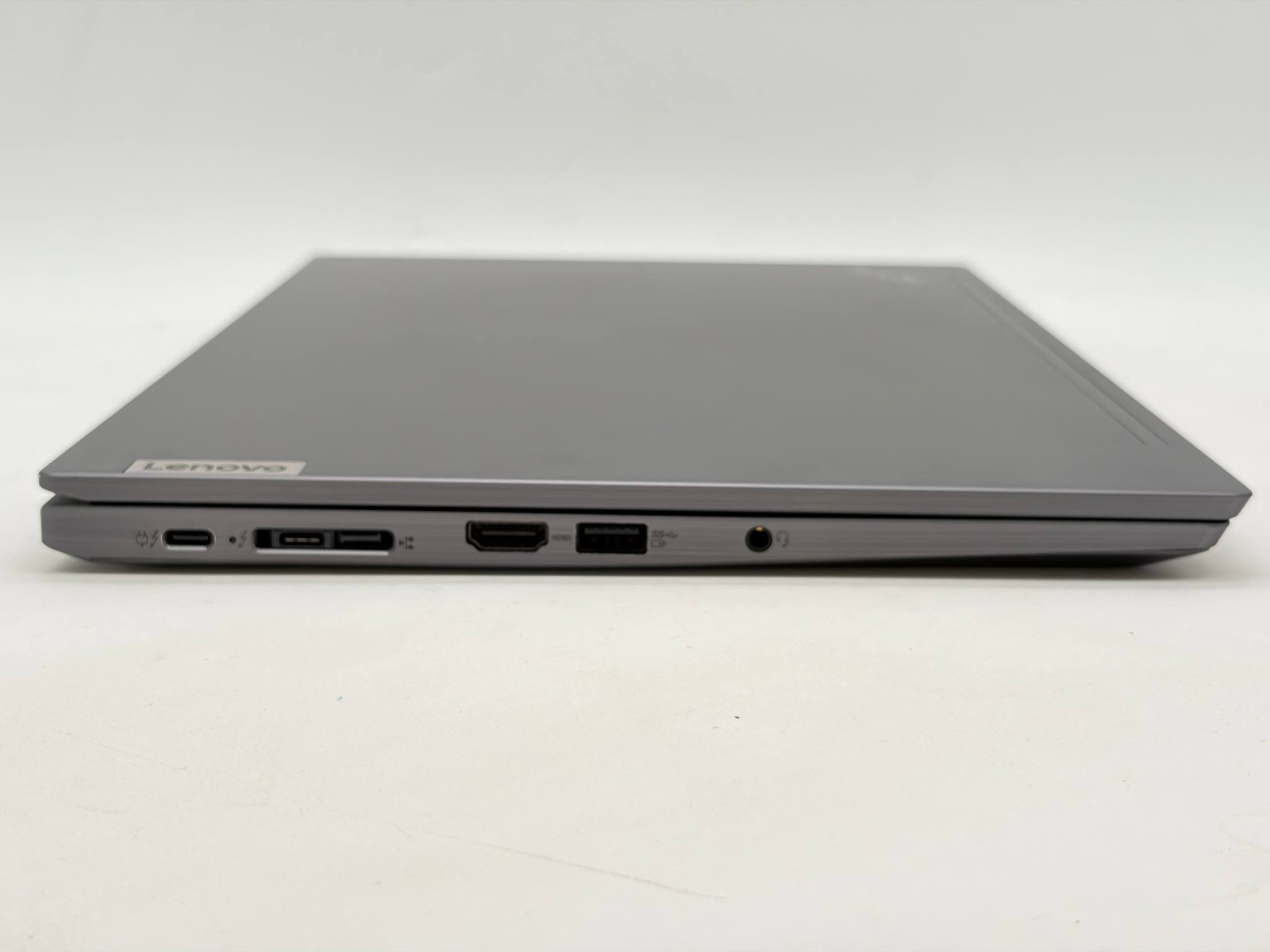 Lenovo ThinkPad T14s Gen 2 i7-1185g7@3.0GHz 32GB RAM 512GB NVMe Win11 Pro GradeB