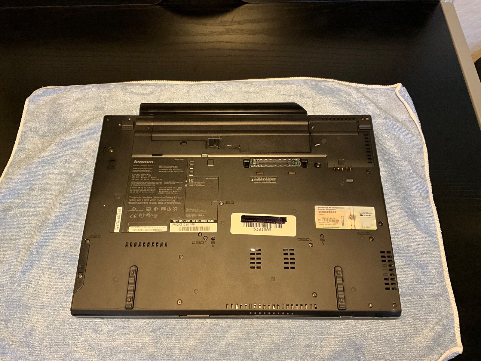 Lenovo ThinkPad T61 15 Inch Windows XP 4GB 256GB SSD Nvidia 140m Core 2 T7800