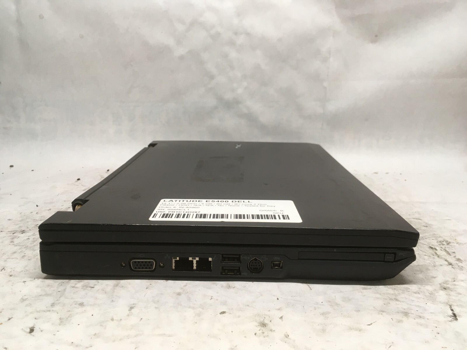 Dell Latitude E5400 14″ [AS IS] Intel Core 2 Duo P8400 @ 2.26 GHz – JZ