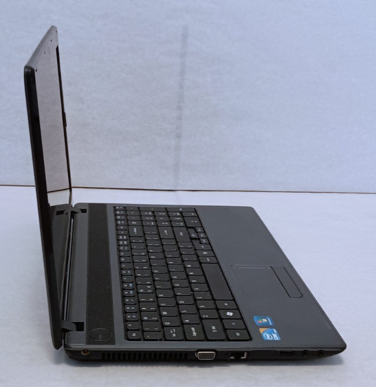 Acer Aspire Laptop – 500GB, Core i3 2.40GHz, 4GB, Windows 7 – No AC Adapter