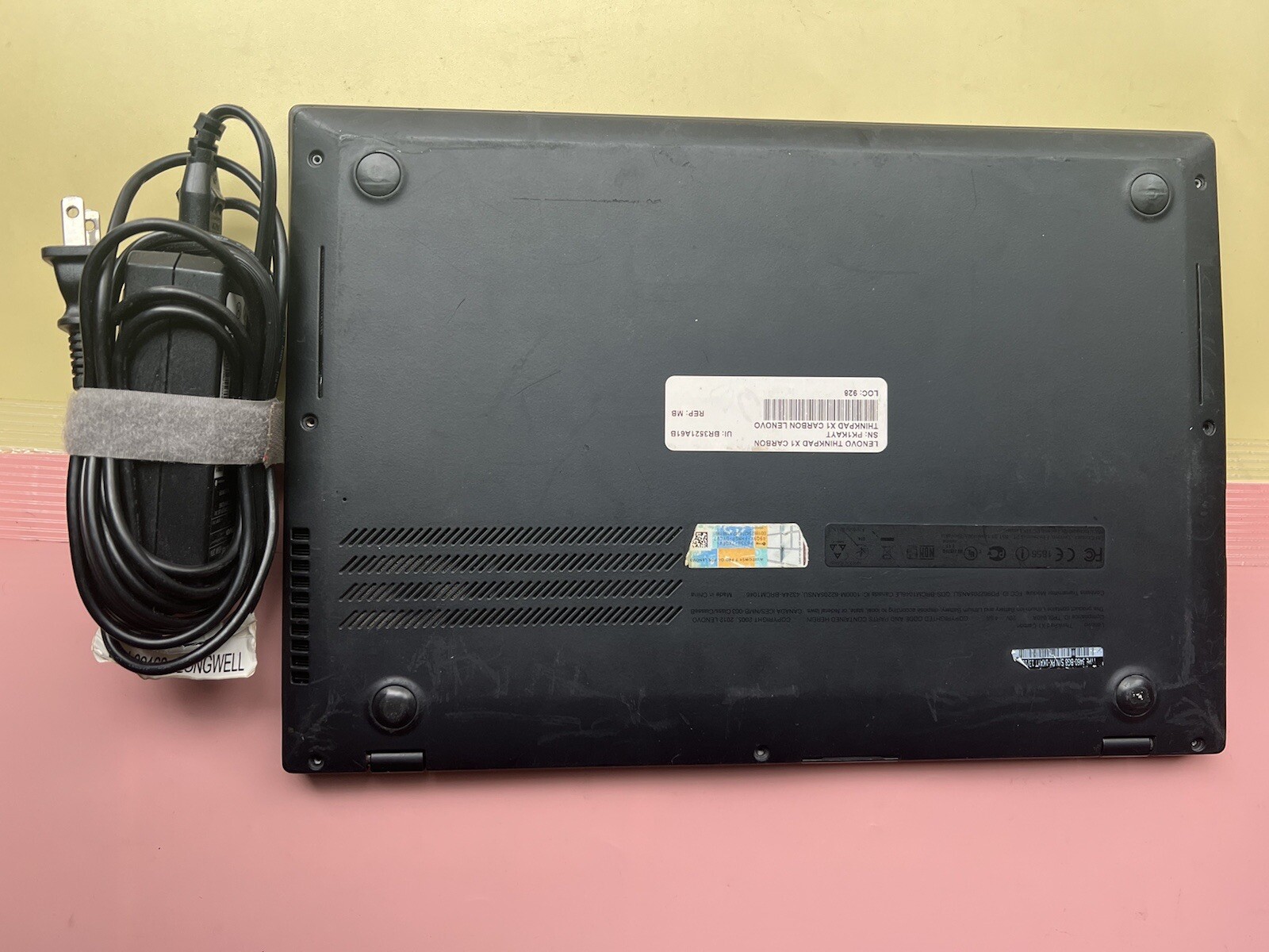 Lenovo Thinkpad x1 carbon i5-3427U 4GB RAM 0GB HDD BOOT TO BIOS