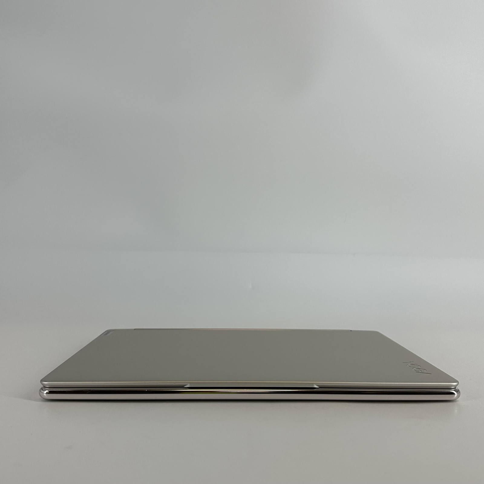 Lenovo Yoga 9i 14 Gray QHD+ TOUCH 2.1 GHz i7-1260P 16GB 512GB SSD Very Good