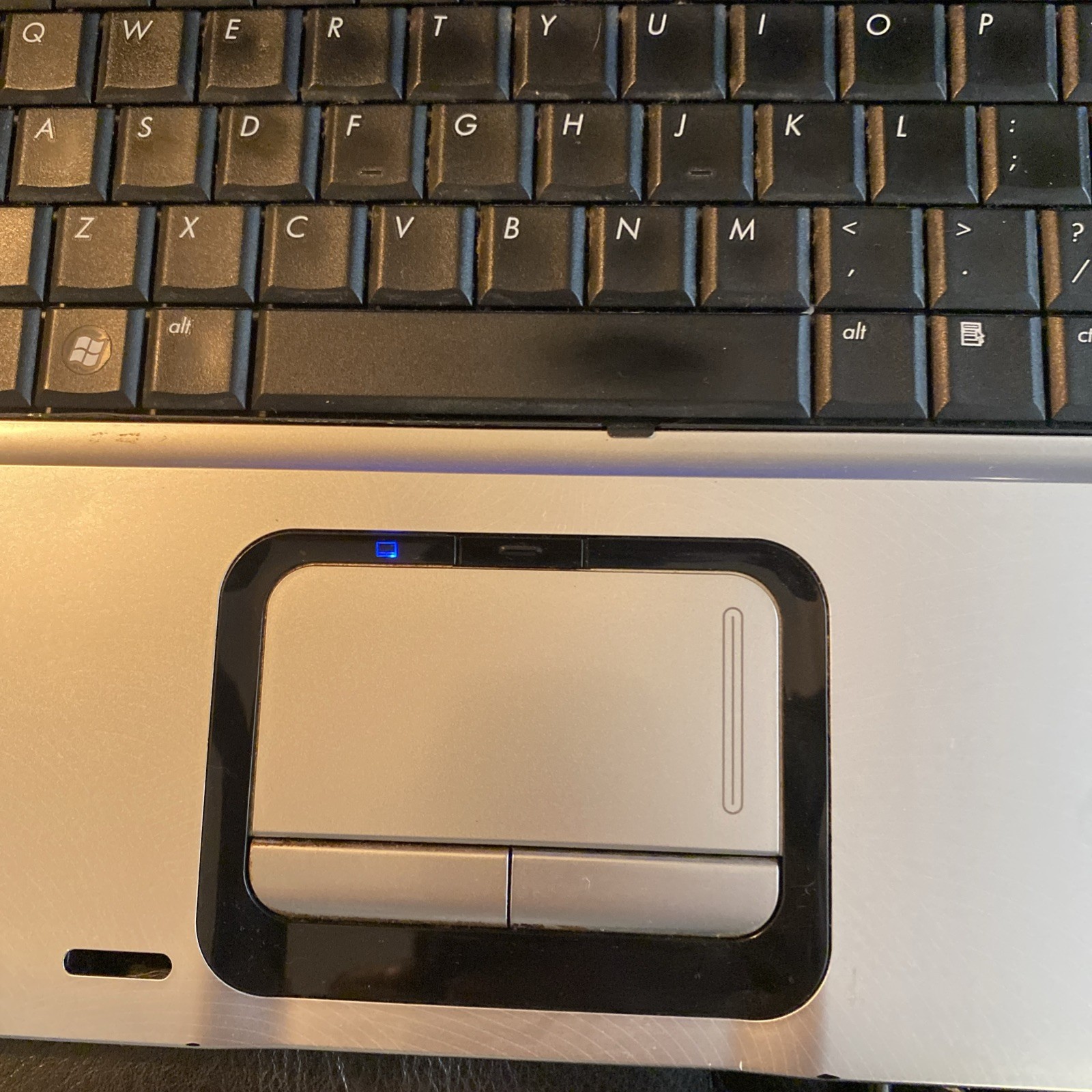 HP Pavilion dv9339us 17” Laptop Win10 120GB SSD NVIDIA GeForce Go 7600 DVD WORKS