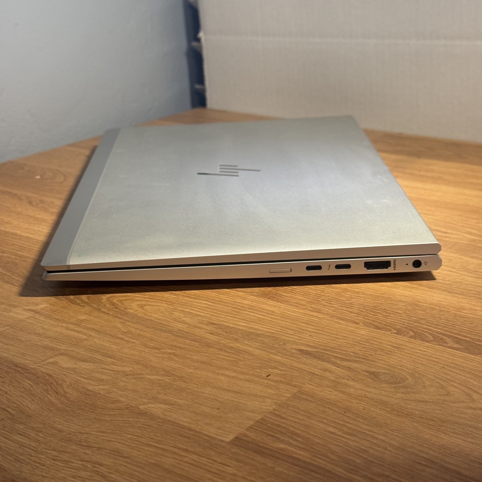 HP EliteBook 840 G7 14″ Laptop i5-10310U 1.70GHz 16GB RAM 256GB SSD (9)