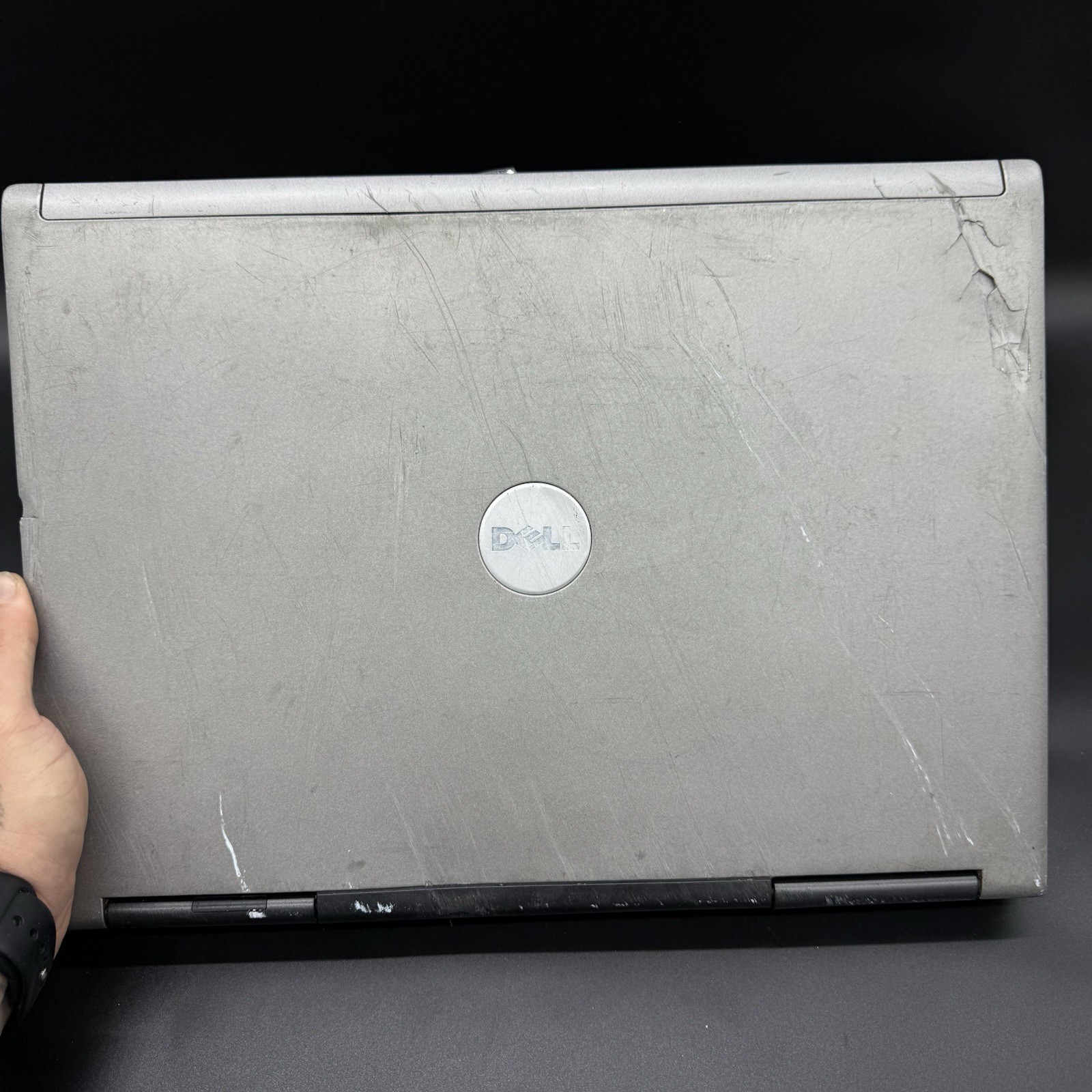 Dell Latitude D830 Laptop Notebook Computer For Parts Repair Salvage PP04X