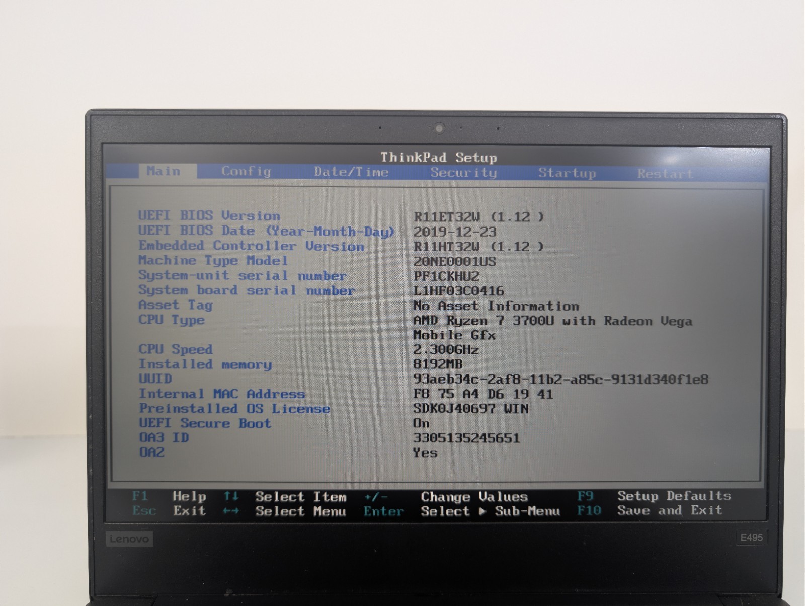Lenovo ThinkPad E495 14″ W/ Ryzen 7 3700U W/ Radeon Vega Mobile 8GB 256GB SSD