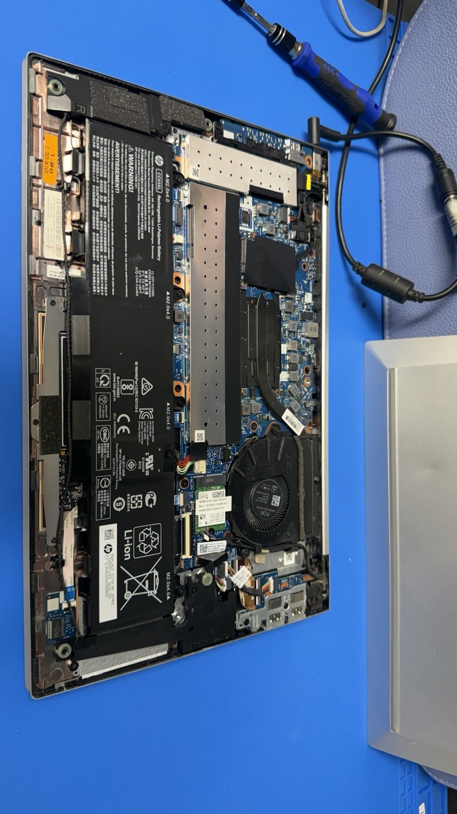 HP EliteBook 840 G7 i5 Laptop Works Needs Screen No RAM No SSD