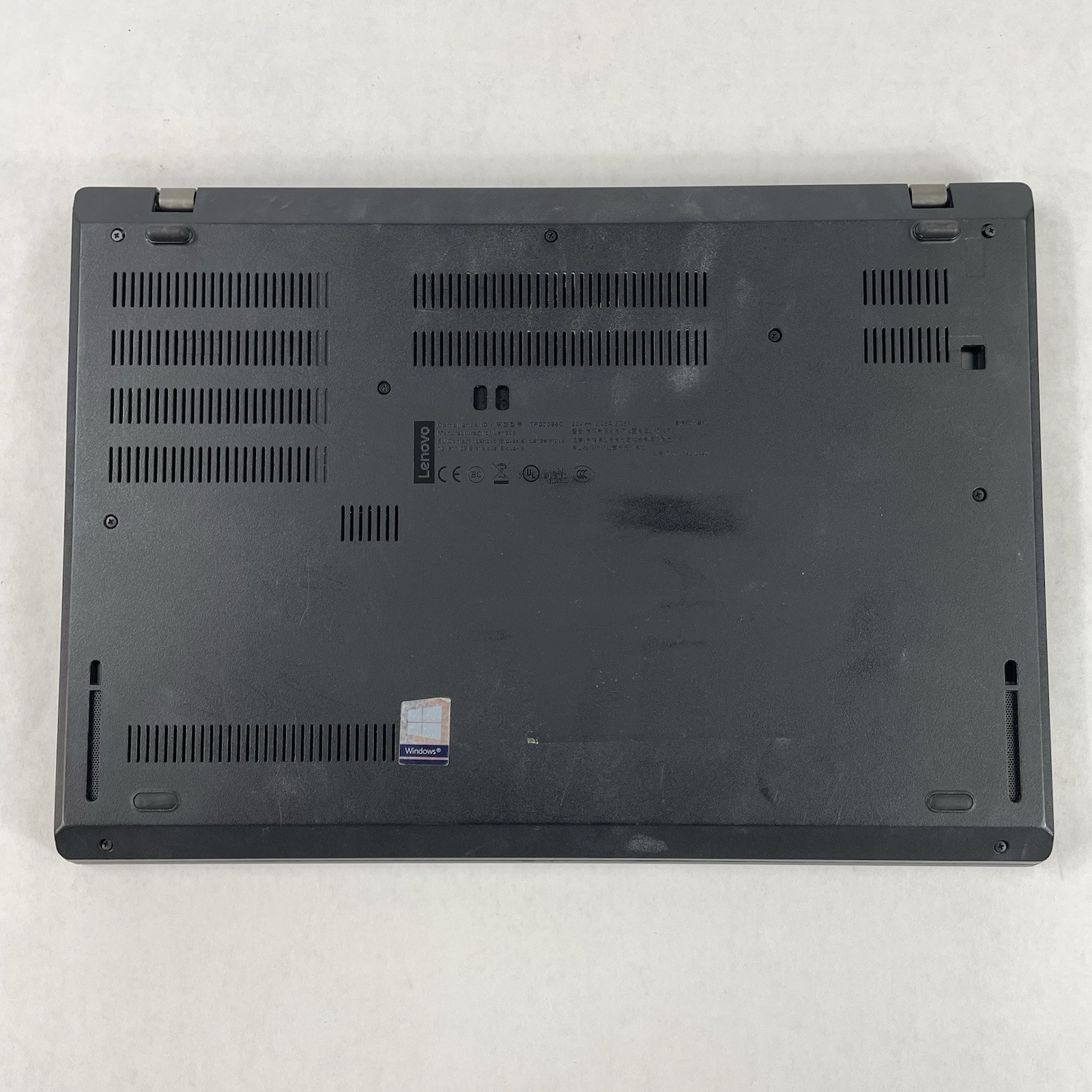 Lenovo ThinkPad L490 14″ i5-8250U 1.60 GHz 8 GB RAM No SSD/OS/AC