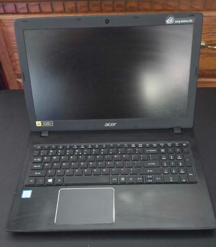 Acer Aspire E5-575-33BM Laptop – UPGRADED RAM – 12GB – NO RESERVE